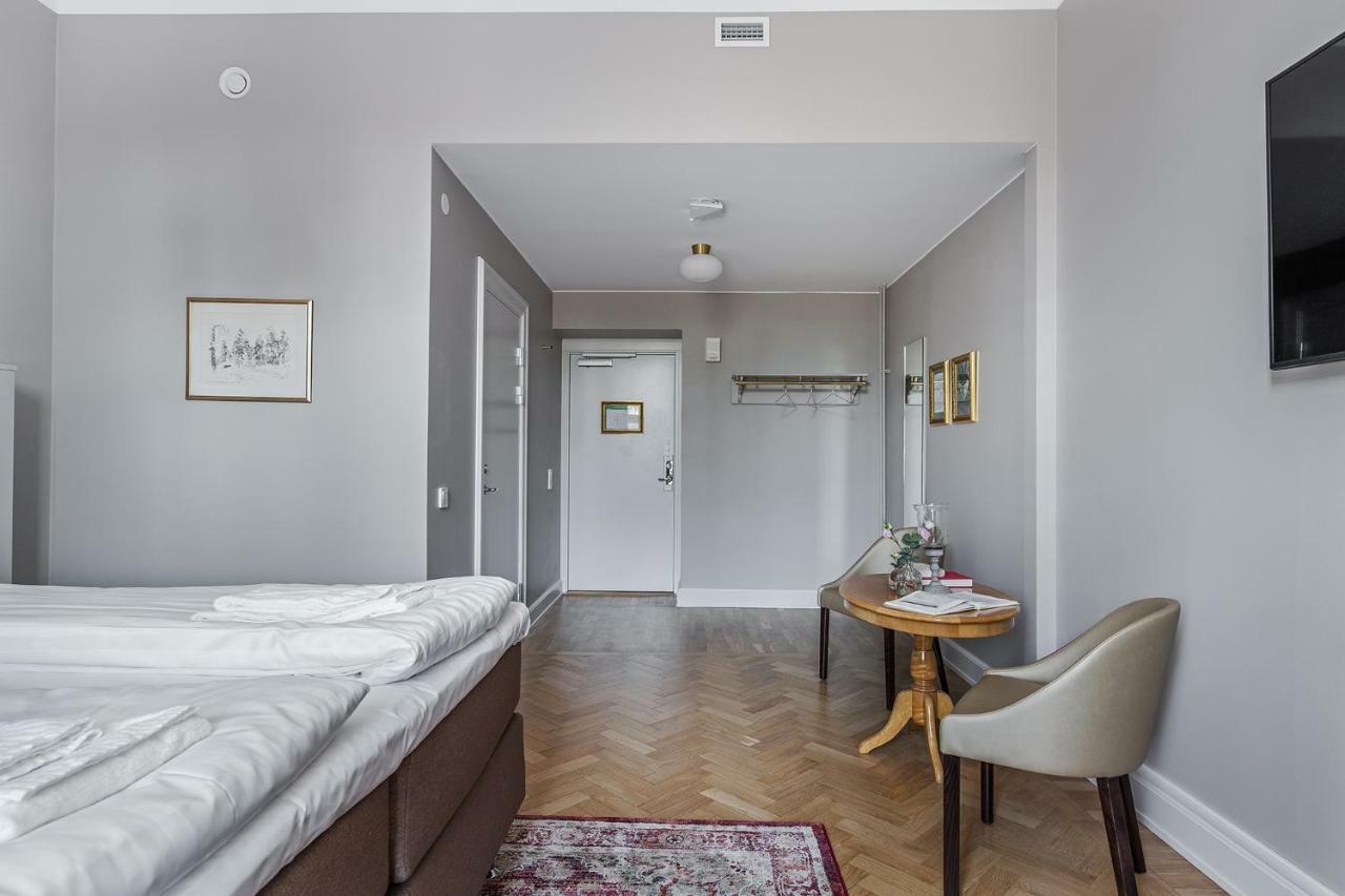 Livgrenadjaermaessen Hotell-Fest-Konferens Linkoping Ngoại thất bức ảnh