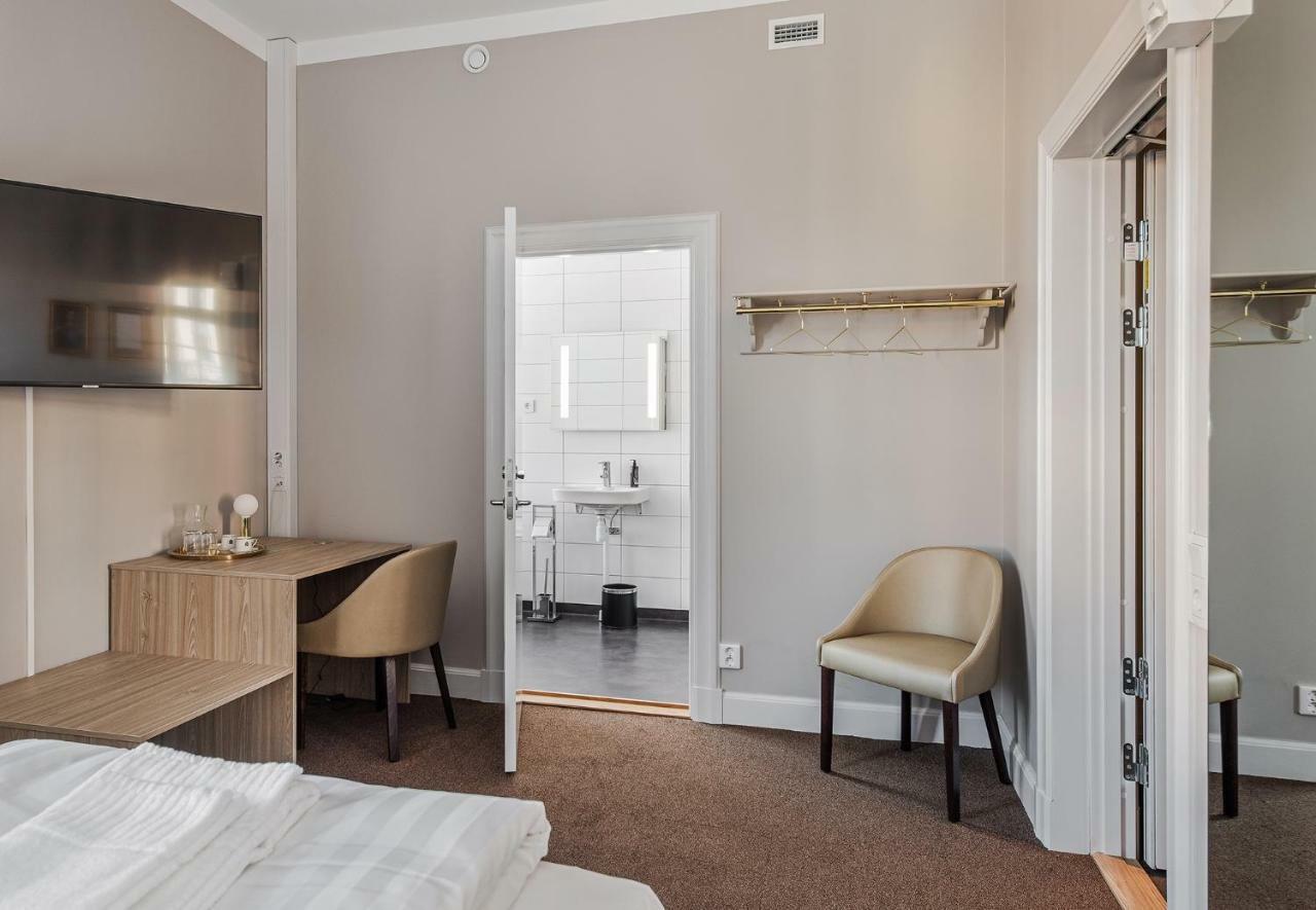 Livgrenadjaermaessen Hotell-Fest-Konferens Linkoping Ngoại thất bức ảnh