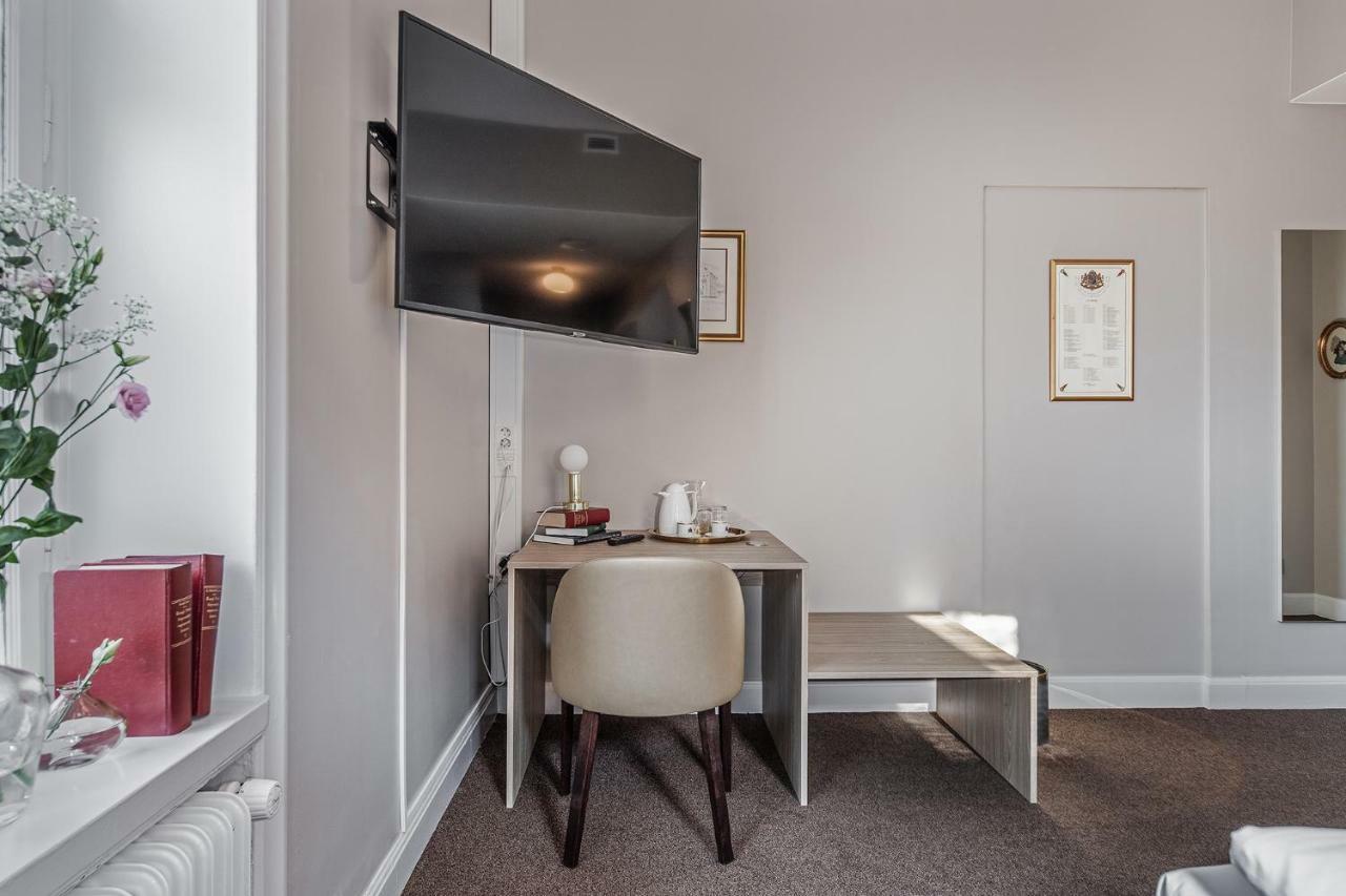 Livgrenadjaermaessen Hotell-Fest-Konferens Linkoping Ngoại thất bức ảnh